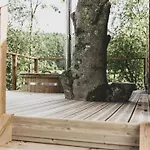 Domek alpejski Romantic Woodland